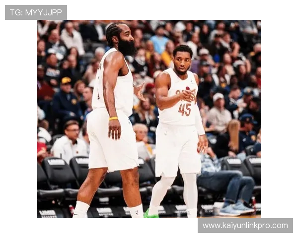 NBA骑士冲击东部巅峰米切尔带队再掀季后赛风暴